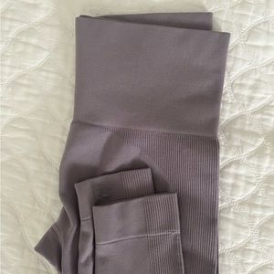 SET active leggings - size small